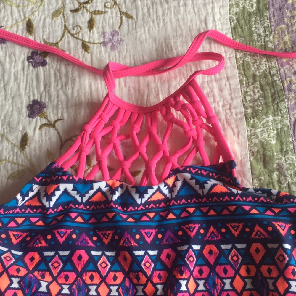 Bright colored bathing suit - Picture 2 of 6